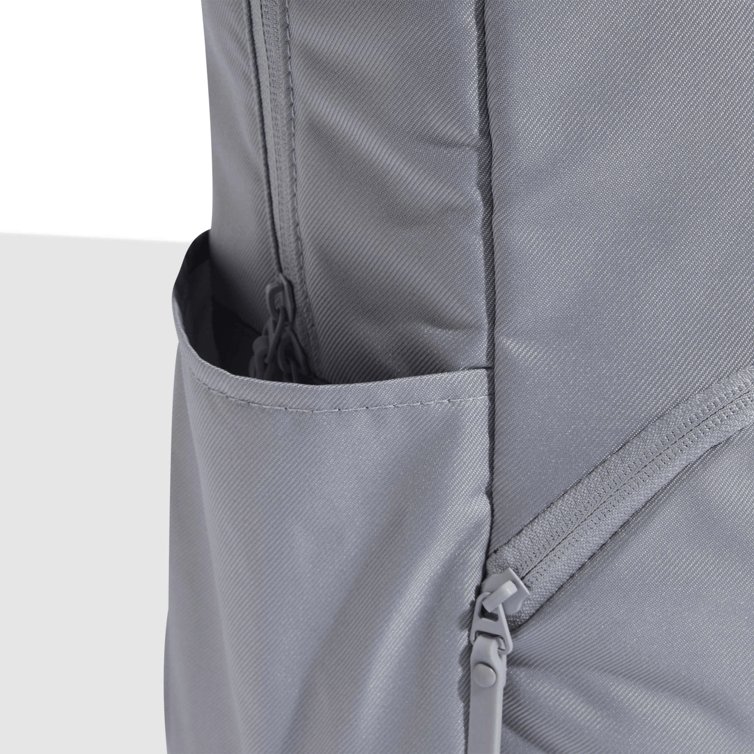 Mochila Adidas Prime Bp Gris Escolar Unisex 25L — imagen 6