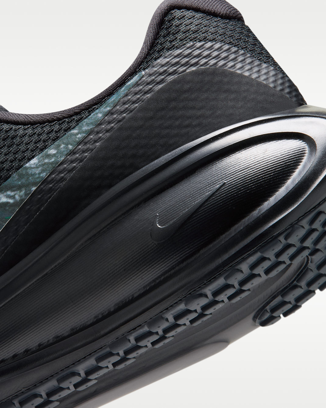 Tenis Nike Revolution 8 Negro - Hombre — imagen 9