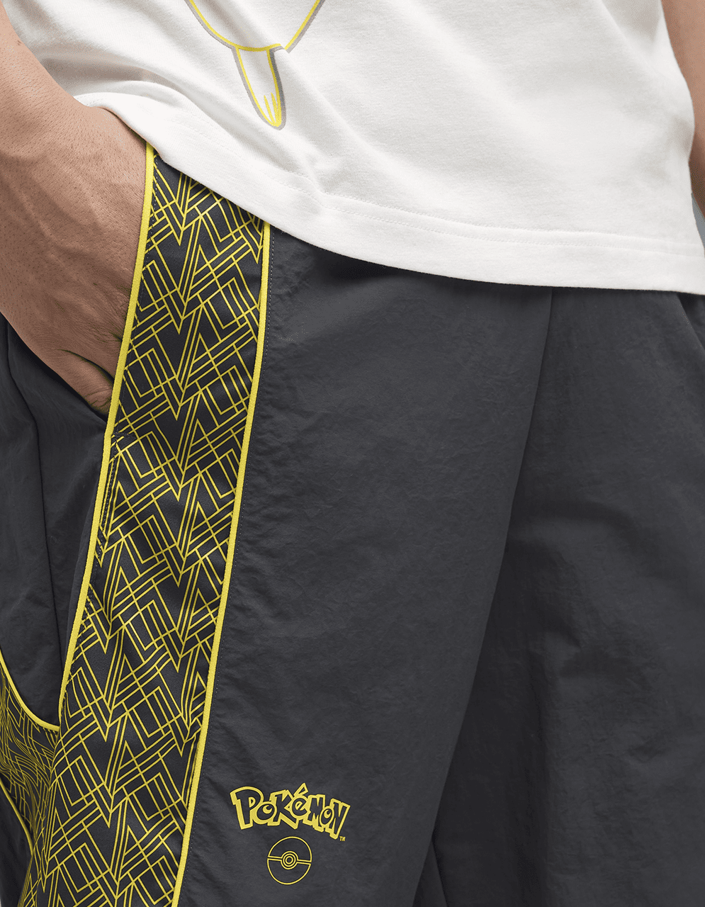 Pants Puma X Pokémon Gris - Mujer — imagen 4