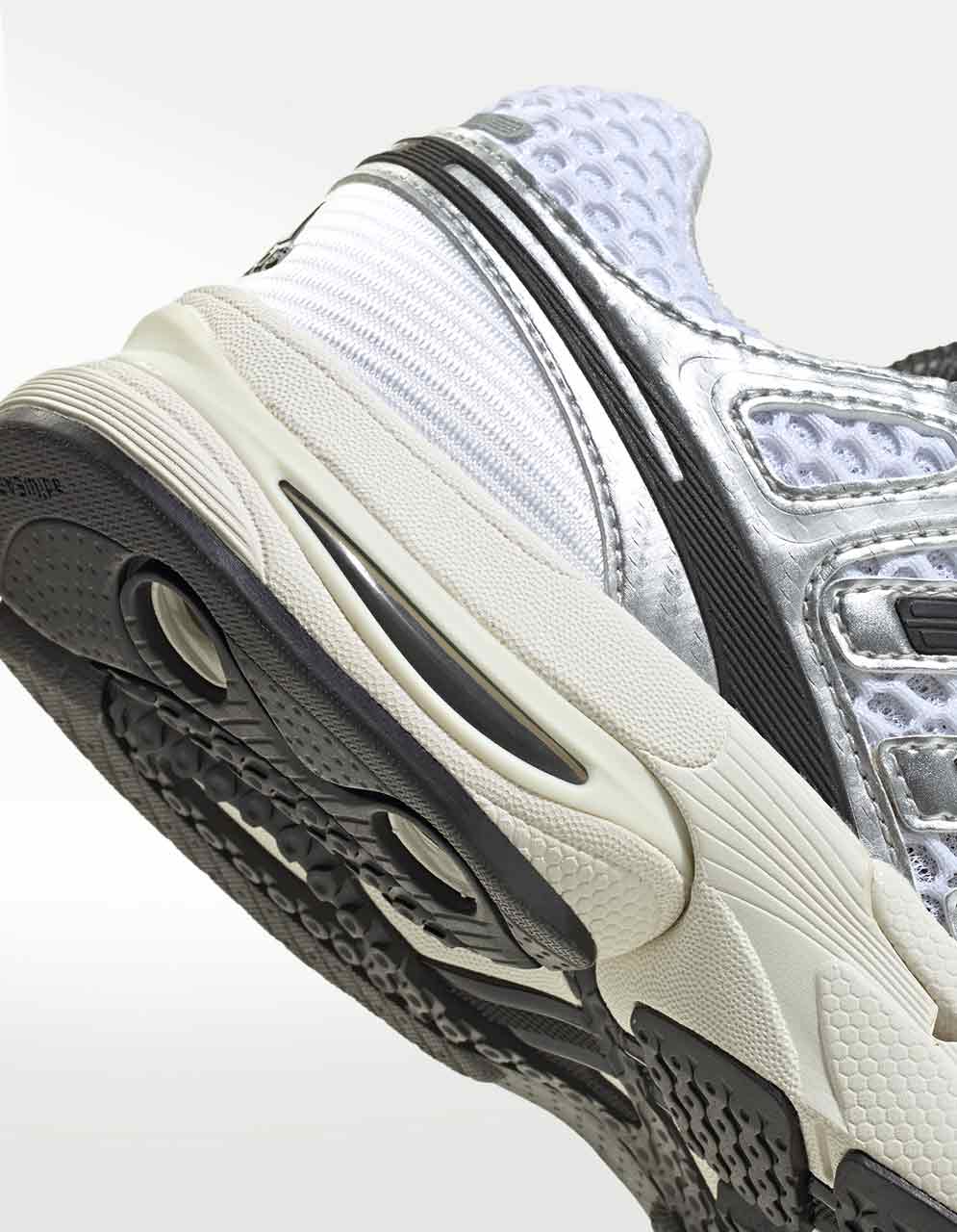 Tenis Adidas Adistar Control 5 Blanco - Mujer — imagen 5