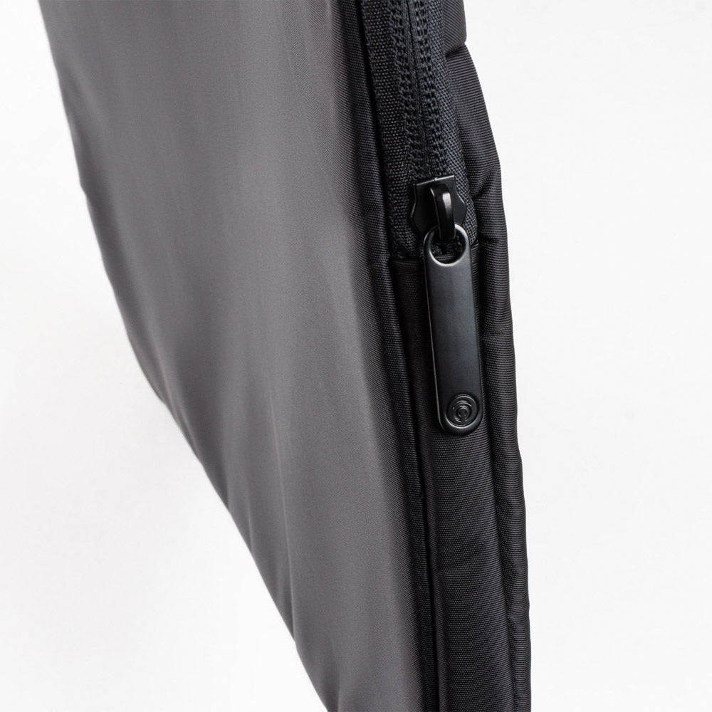 Funda DOTT para Laptop 15.6": Protección Acolchada y Duradera, Negro — imagen 8