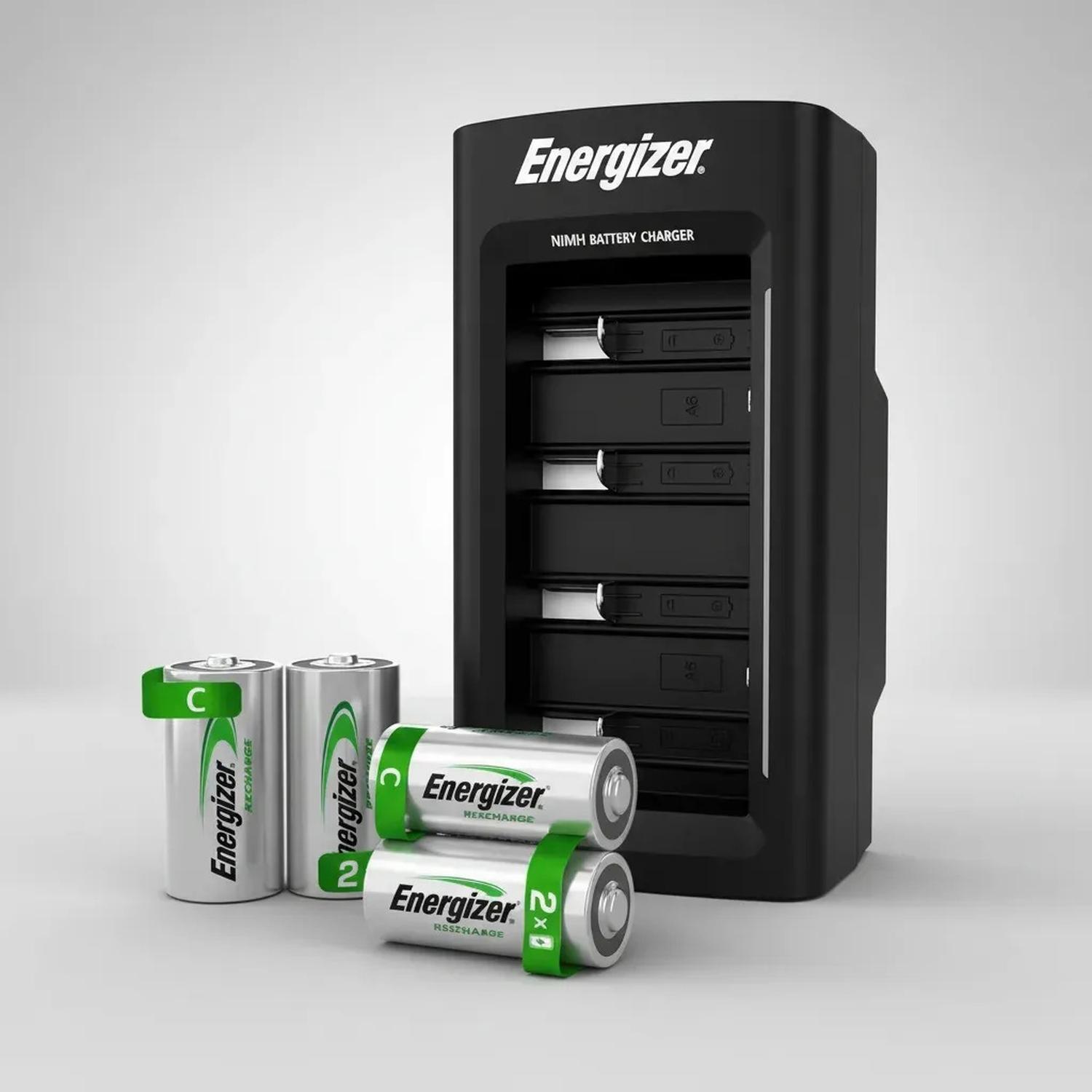 Cargador Universal Energizer con 4 Baterías C Recargables — imagen 3