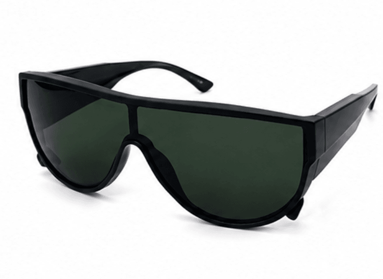 Lentes de Sol Oversize Tipo Shield Negro con Lente Verde, Unisex — imagen 3