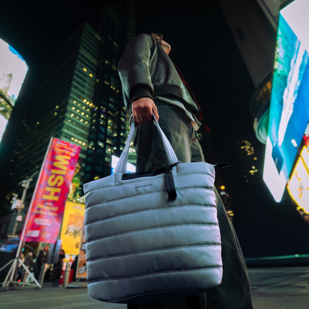 Bolsa Tote Bag Sora Laptop 13" Cool Capital Gris — imagen 11