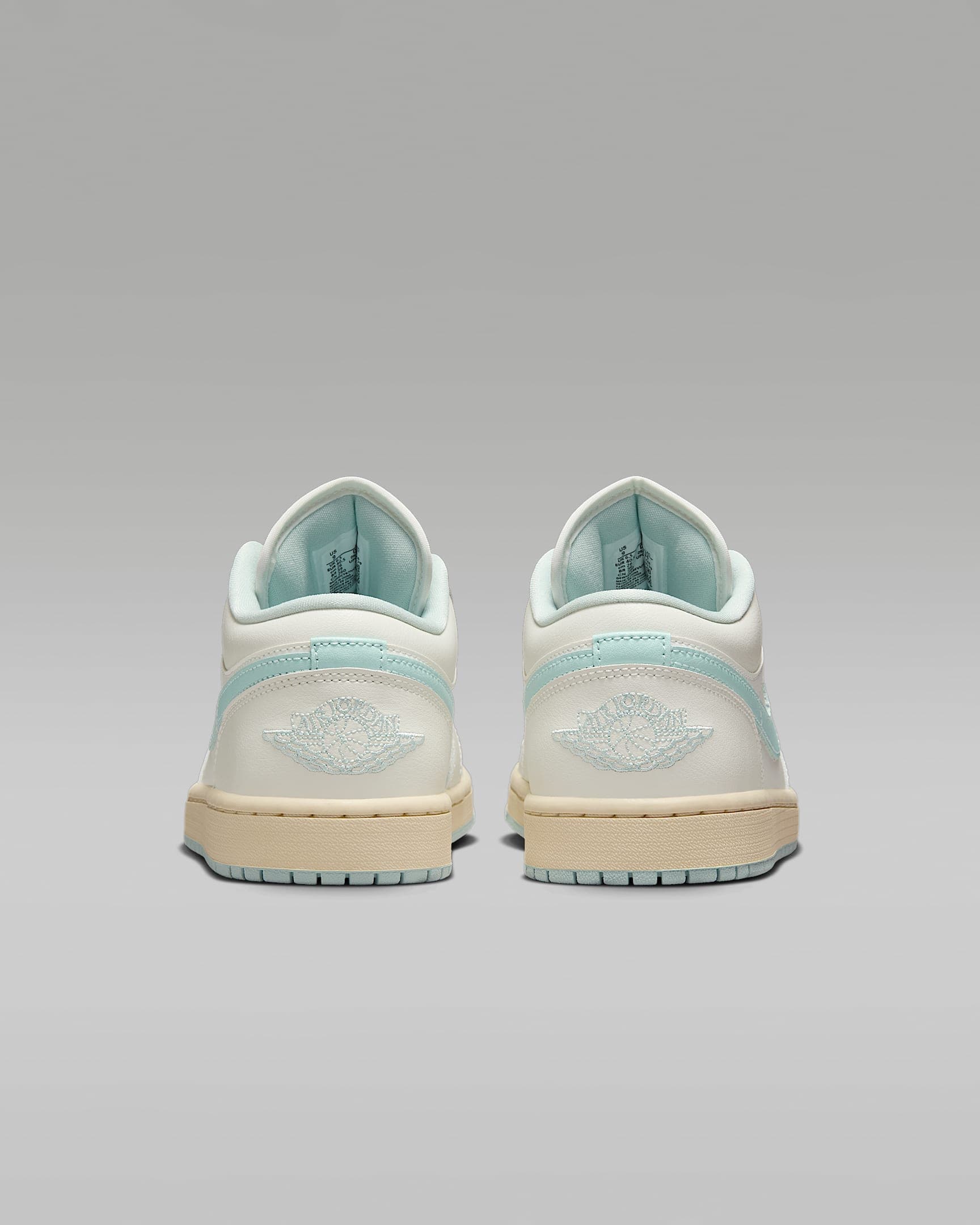 Tenis Nike Air Jordan 1 Low - Blanco — image 7