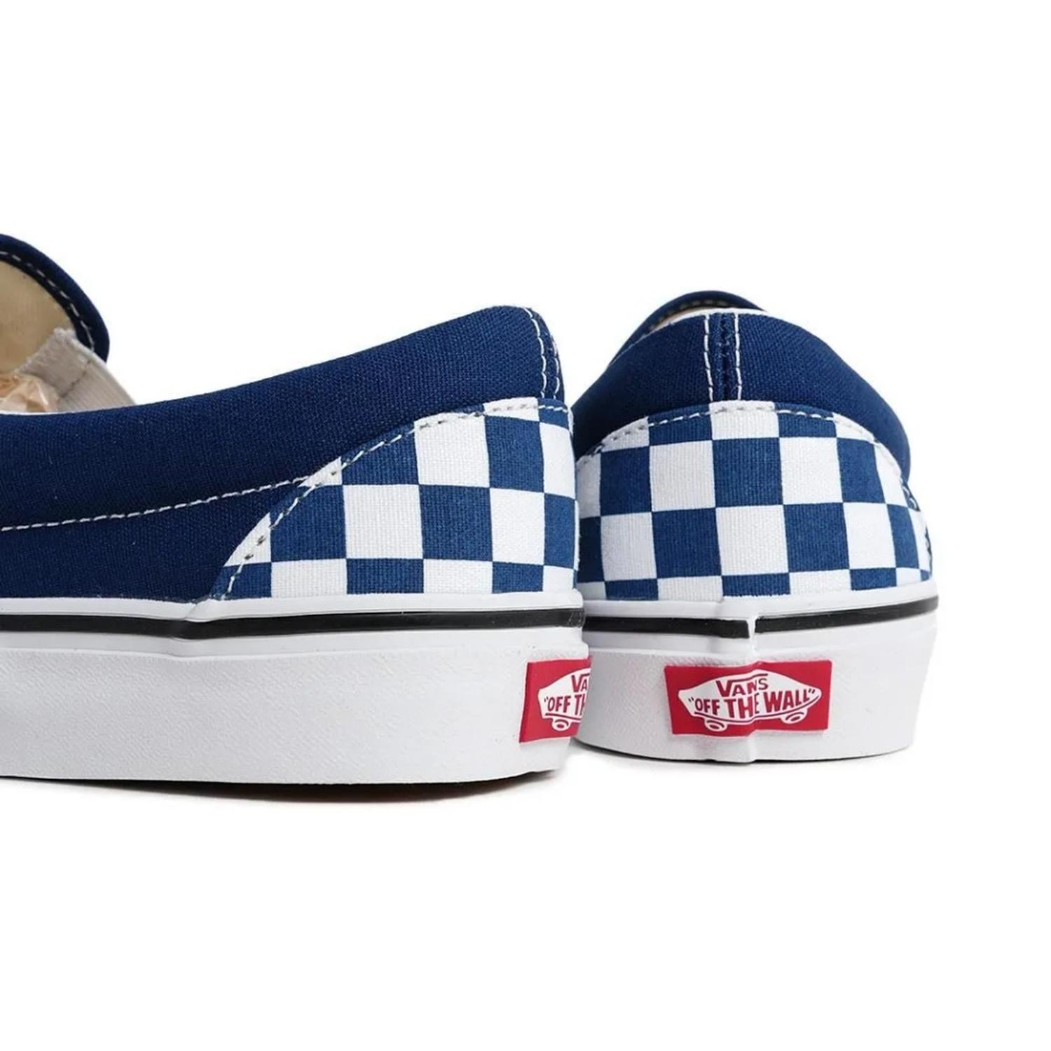 Tenis Vans Classic Slip-On para Hombre. VN000DAHFOB — imagen 6