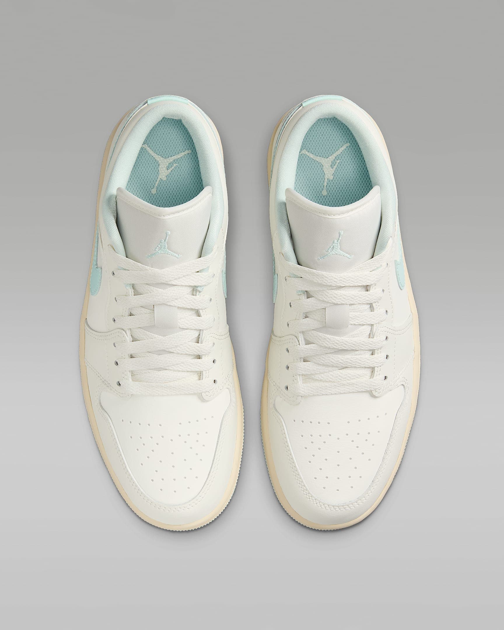 Tenis Nike Air Jordan 1 Low - Blanco — image 5