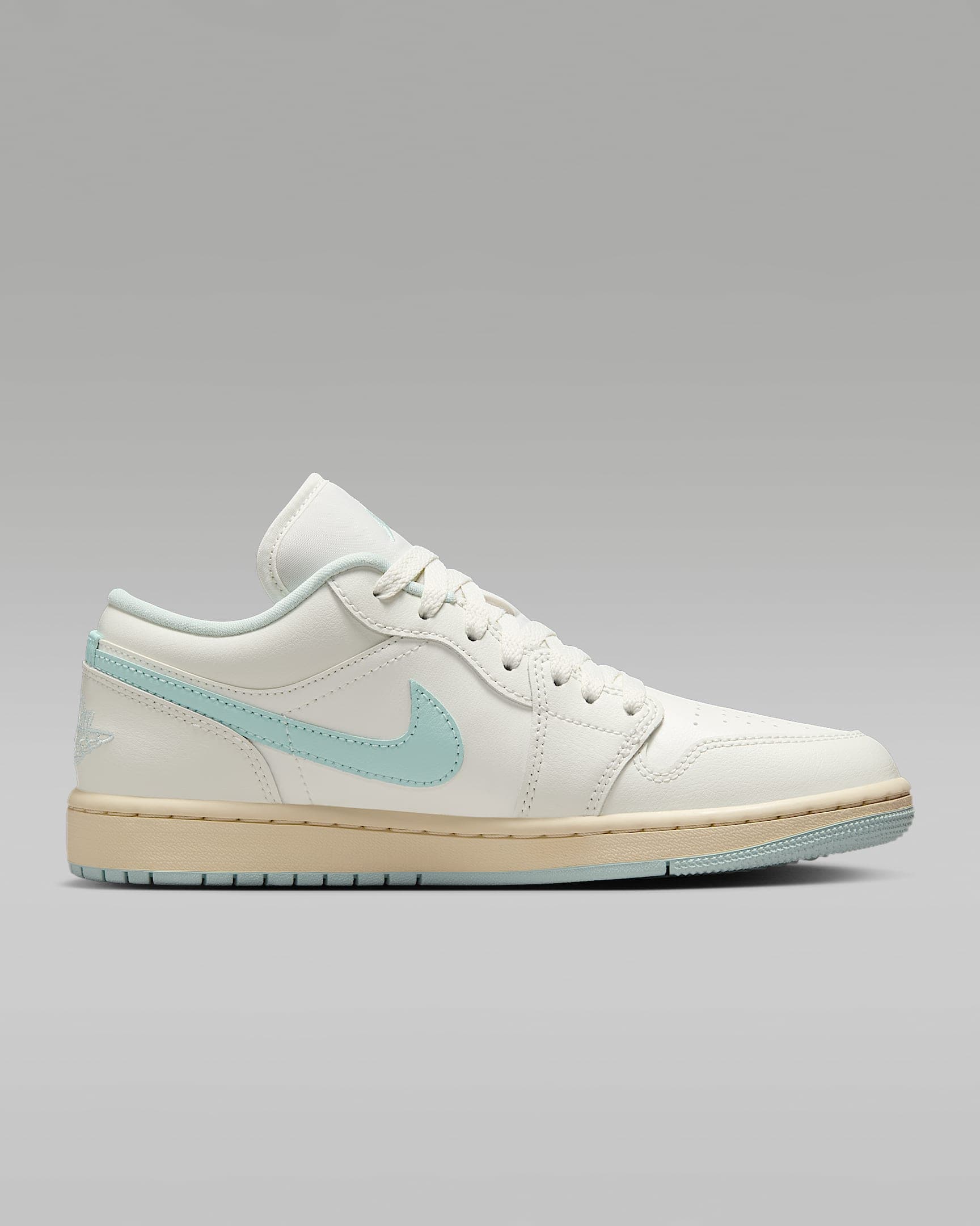 Tenis Nike Air Jordan 1 Low - Blanco — image 4